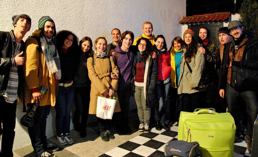 10 Coins Hostel & Tours Sofia Extérieur photo