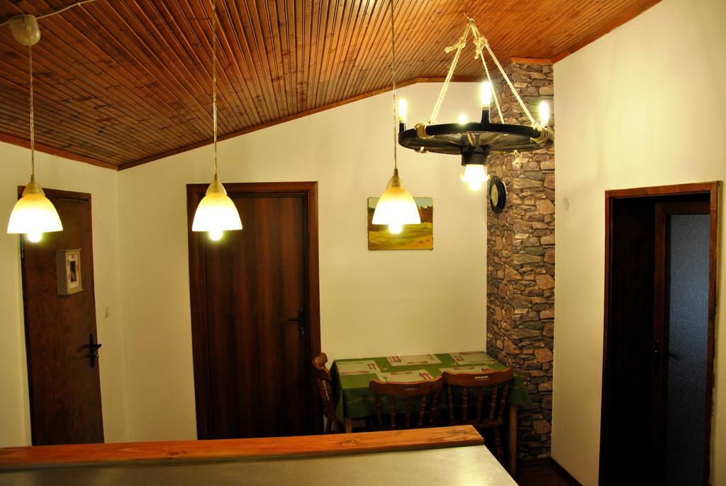 10 Coins Hostel & Tours Sofia Extérieur photo